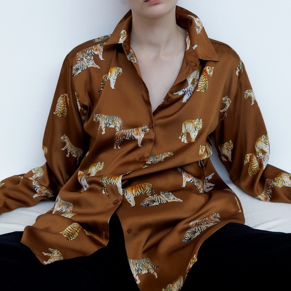 NWT Zara retro animal print satin blouse/top - Picture 1 of 16